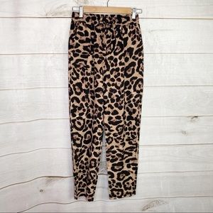 PrettyLittleThing Leopard High-waisted Joggers